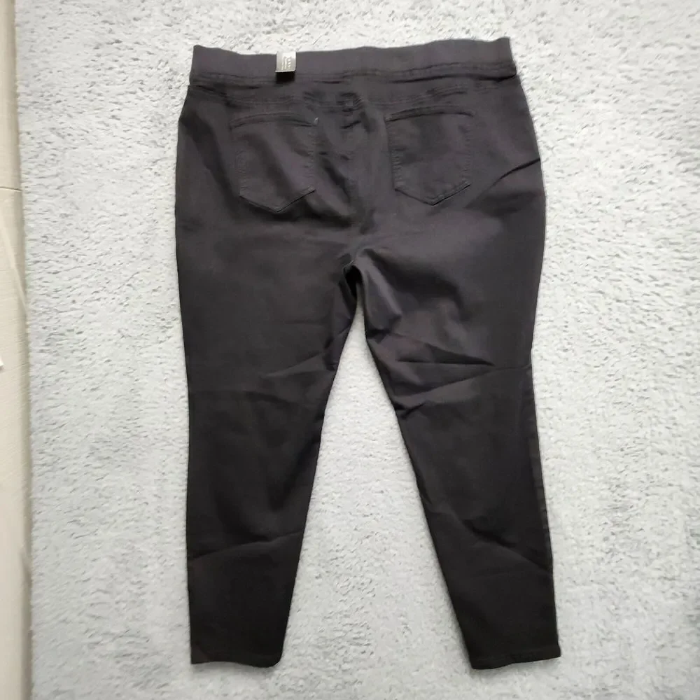 Ashley Stewart Iconic Pull On Jegging Womens 24 Short Black Stretch NEW‎ w/ Tag